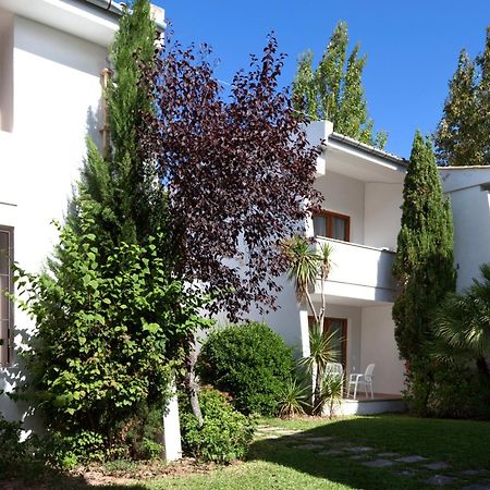 Apartamentos Leo Port de Pollenca Luaran gambar