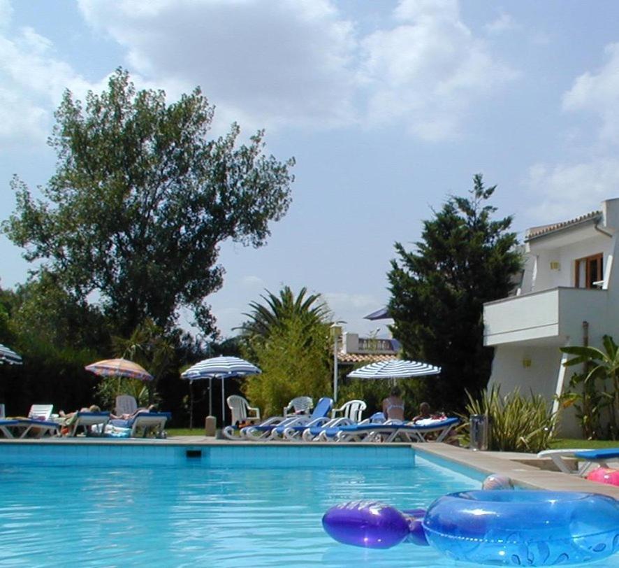 Apartamentos Leo Port de Pollenca Luaran gambar